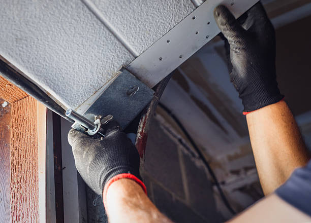 Reliable Garage Door contractor in North New Hyde Park, NY by Garage Doors Repair Pro